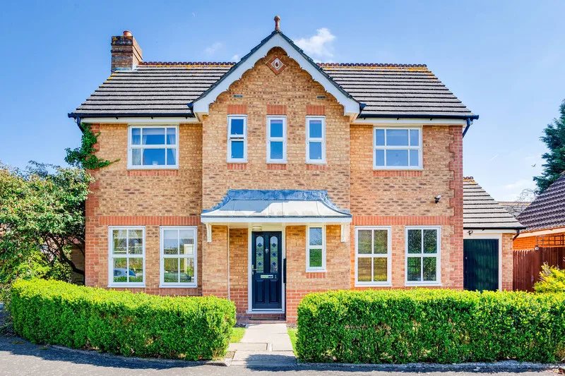 Simmons Close, Chessington